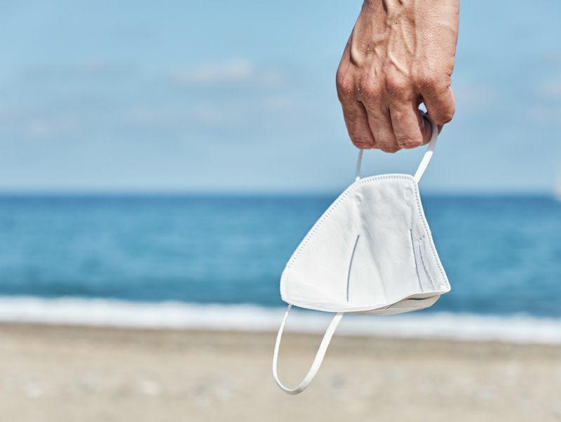 Nuovo boom di contagi (+726): ondata estiva di Covid travolge Milazzo