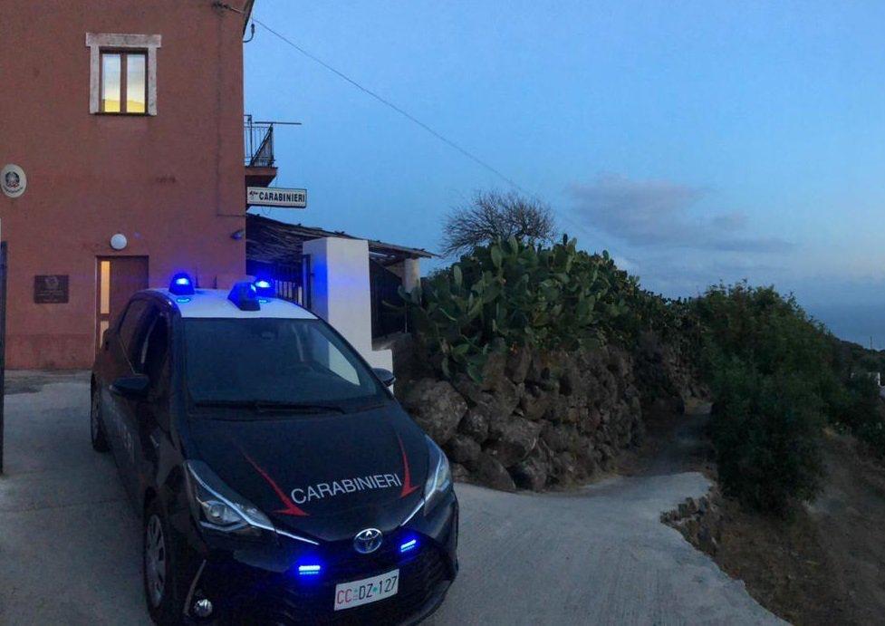 Filicudi, ragazza spagnola denuncia il suo stupratore: 24enne gambiano tradotto al “Madia”
