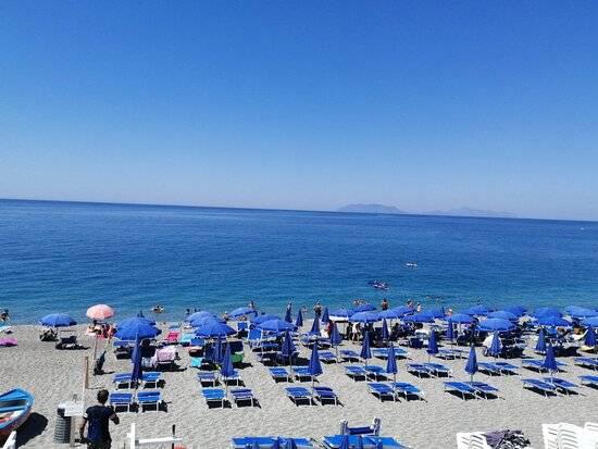 S.Filippo del Mela, una “spiaggia inclusiva” per i bimbi: colonia gratuita di assistenza e animazione
