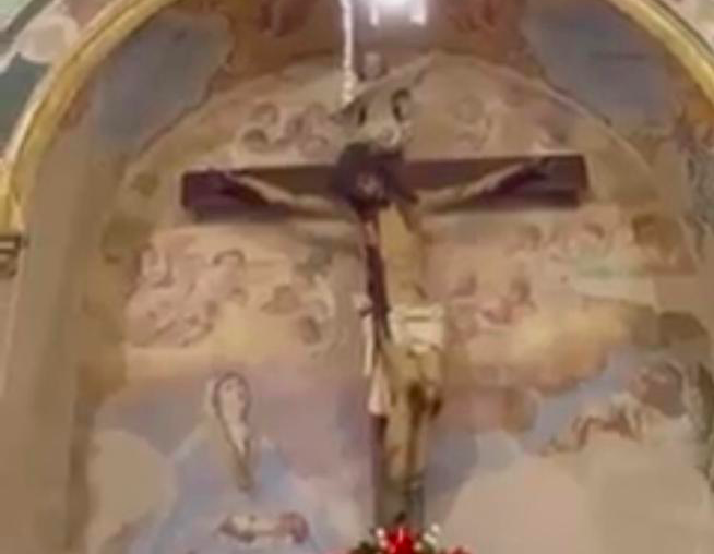 Milazzo, torna il SS. Crocifisso restaurato a San Papino: comunitร in festa