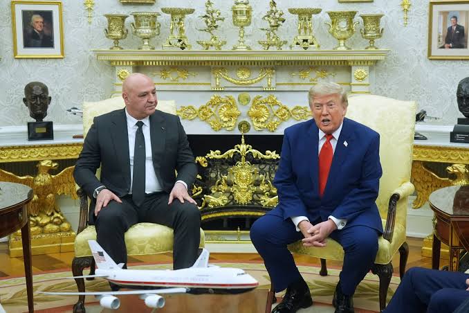 Trump incontra Aoun alla Casa Bianca: โHezbollah รจ un problema, aiuteremo il Libanoโ