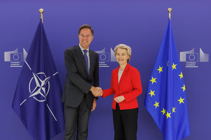 Von der Leyen e Rutte: “Più pressione sulla Russia, Europa e Nato devono rafforzare la difesa”