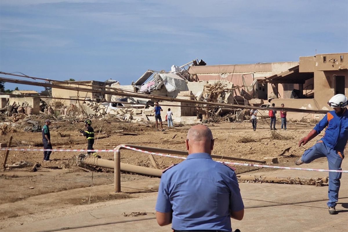 Tromba dโaria tra Marsala e Petrosino, devastazione e feriti: danneggiata una scuola